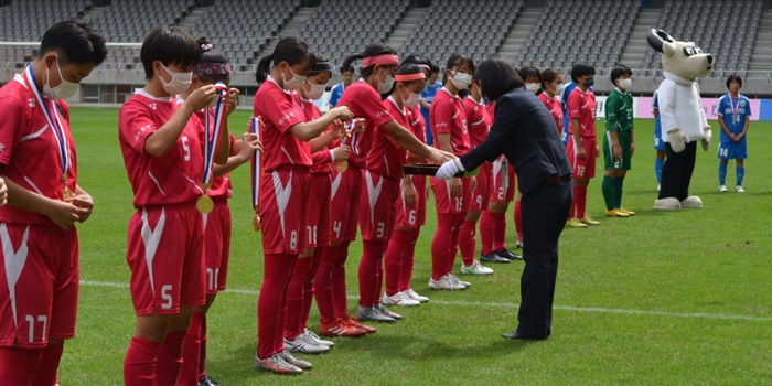 女子サッカー